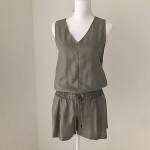 $780 rag & bone NEW YORK  Jumper SIZE 2